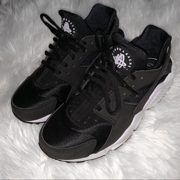 Nike Air Huarache - Picture 1 of 4